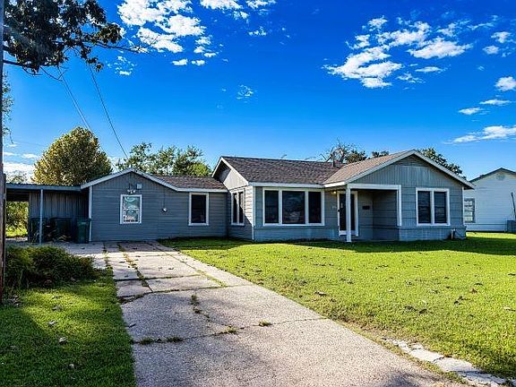 2nd image of 1216 Continental Blvd