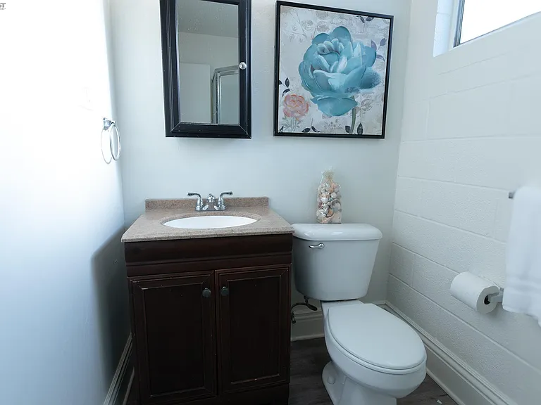 1724 Palmetto Ave — Photo 12