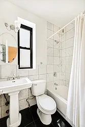 Rented by Akelius Real Estate Management