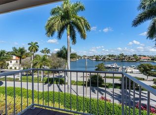 4704 Villa Mare Ln #26, Naples, FL 34103