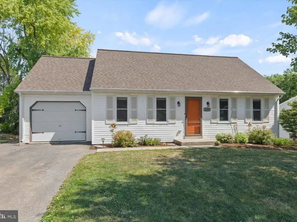 4149 Jasmine Pl, Mount Joy, PA 17552