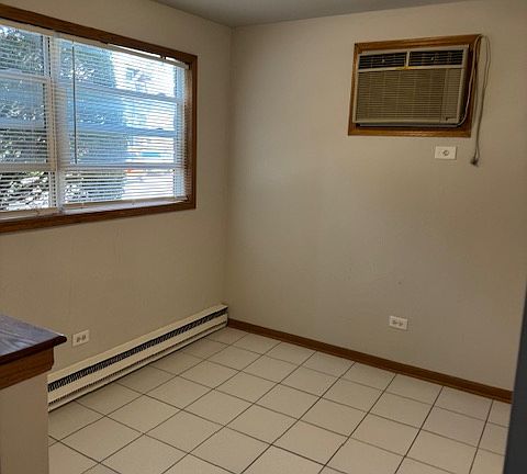 4th image of 4329 W Park Lane Dr #1D