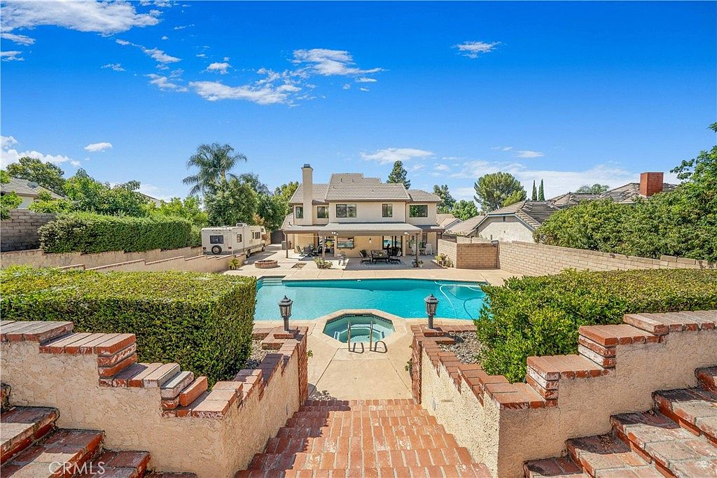 リバイブローズ REVIVE ROSE（リバイブローズ）の商品の卸・通販 | ビューティガレージ