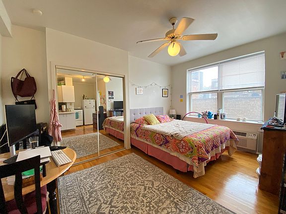 3rd image of 5957-59 N Kenmore Ave #504