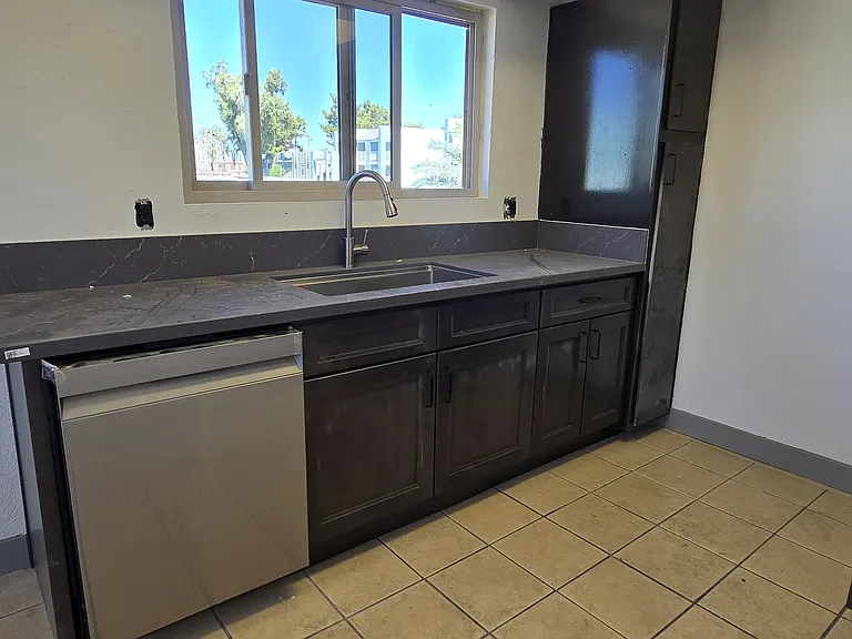 8130 N 33rd Dr #4 — Photo 3