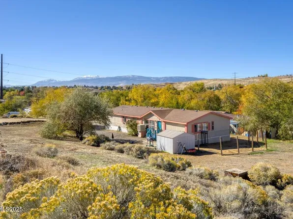 120 Franks Ln, Sun Valley, NV 89433