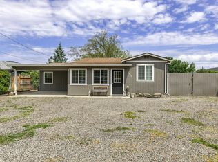 1280 Sweet Rd, Medford, OR 97501