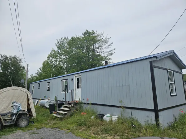 23 Ferry Road, Milo, ME 04463