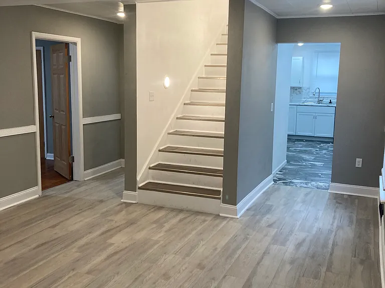 941 W Harrison St — Photo 6
