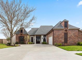 209 Vanburg Pl, Lafayette, LA 70508