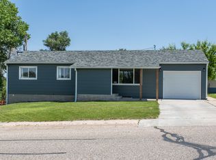 1005 Ridge Rd, Cheyenne, WY 82001