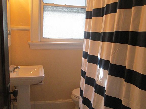 2nd image of 3607 Pape Ave #2