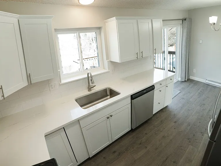 1630 Hastings Dr — Photo 12