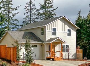 858 19th St, Port Townsend, WA 98368