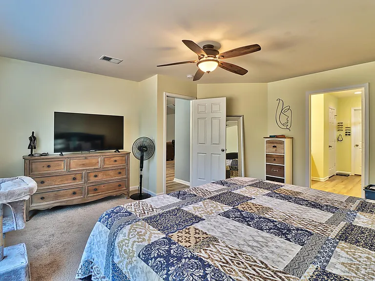 853 Bonita Loop — Photo 16
