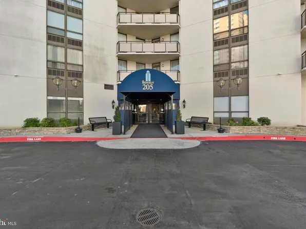 205 E Joppa Rd APT 708, Baltimore, MD 21286