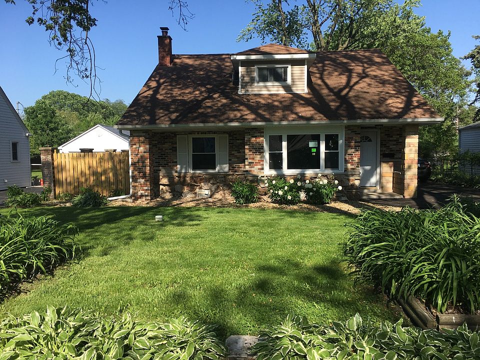 1st image of 2239 Emerson Ave