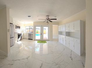 3909 NW 17th Ter, Oakland Park, FL 33309