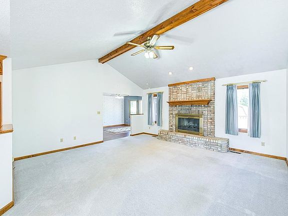 3rd image of 9258 Westdrum Ct