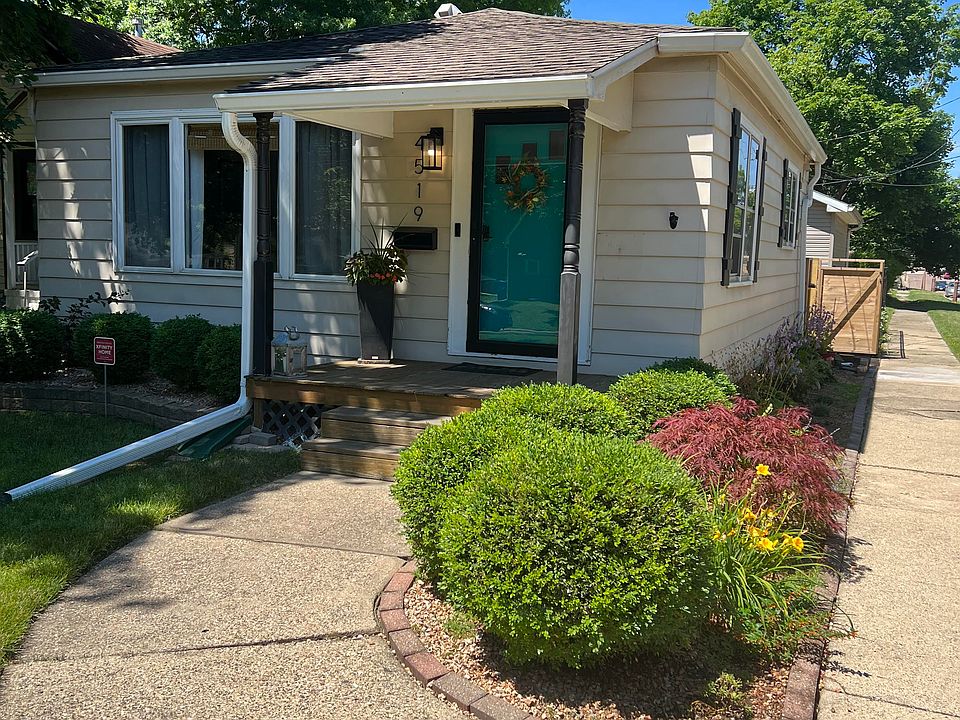 1st image of 4519 N Constantine Ave