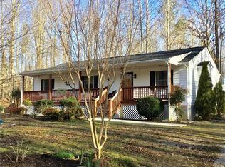 9754 Coleman Dr, Amelia Court House, VA 23002