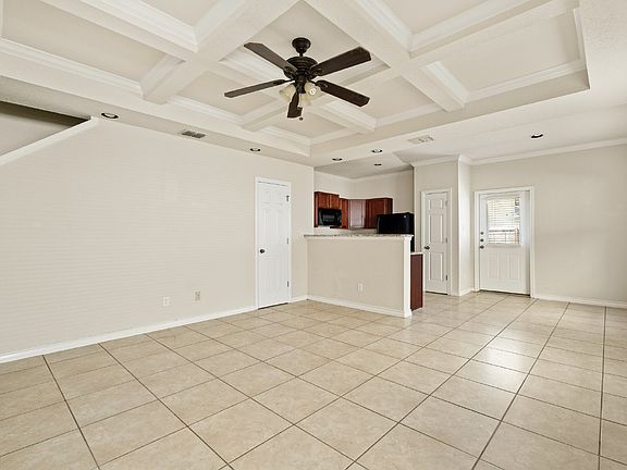 5th image of 4915 Appleseed Ct