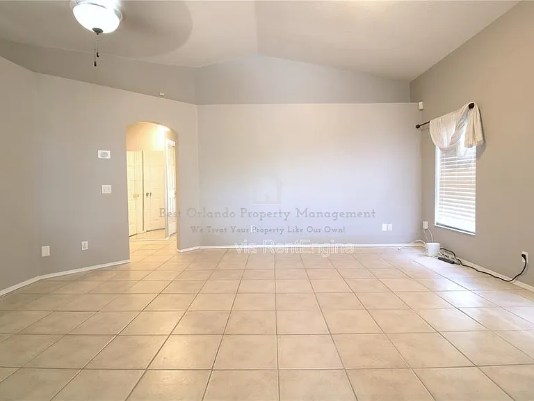 464 Briar Bay Cir — Photo 7