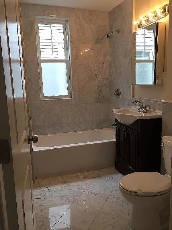 71 Walnut Park - 3 — Photo 1
