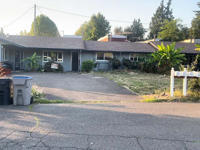 12475 SW Ash Ave — Photo 11