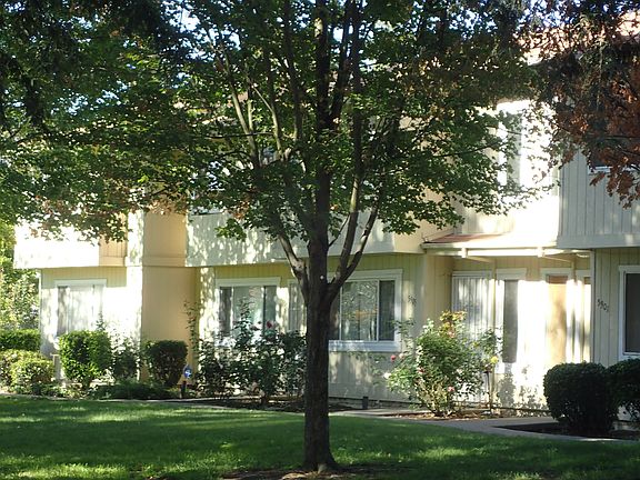 2nd image of 5905 Bamford Dr