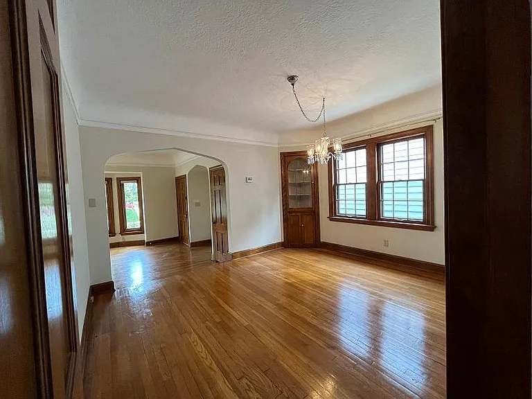 3634 Winchell Rd — Photo 3
