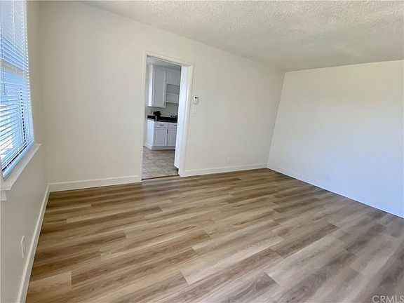 4th image of 17002 S Catalina Ave