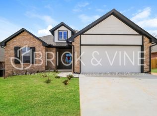 5201 Whitegold Ave, Edmond, OK 73034