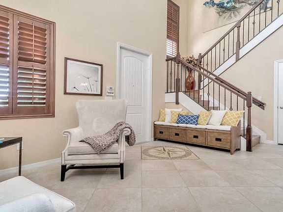 3rd image of 3669 Wolf Run Ln