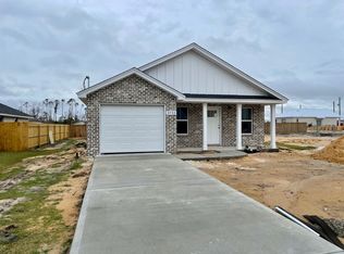 3733 Avon Rd, Panama City, FL 32404