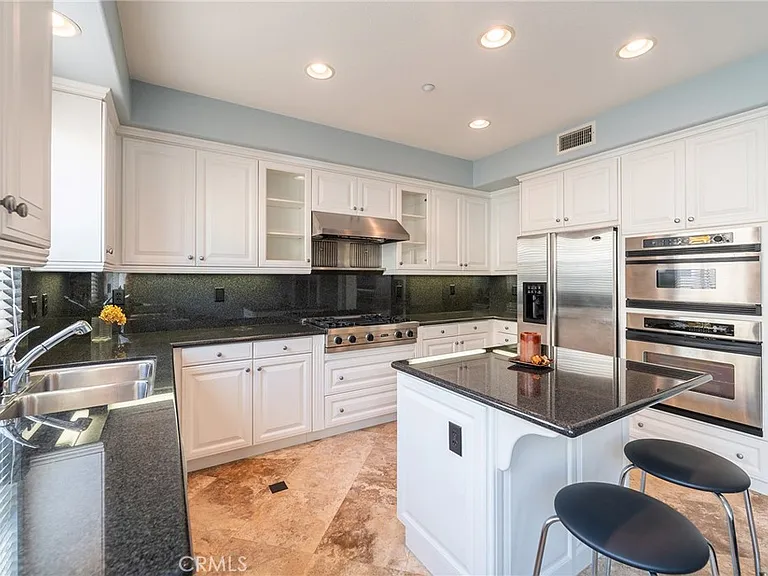 6267 Pacific Pointe Dr — Photo 9