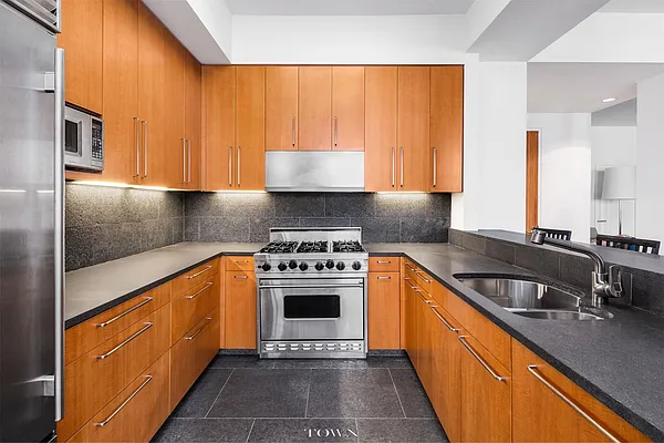 Sold by Town Residential | media 13