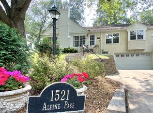 1521 Alpine Pass, Golden Valley, MN 55416