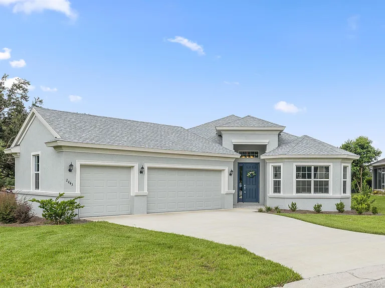 2443 N Andrea Point — Photo 1