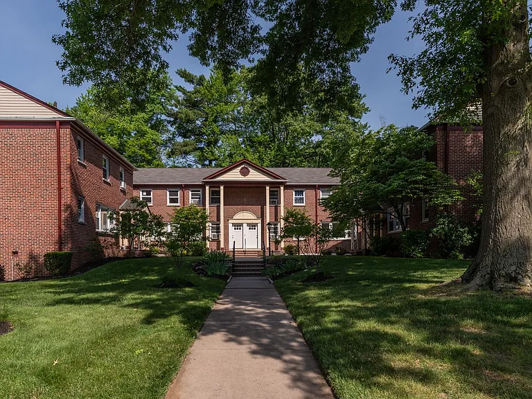 658 Valley Road Upper Montclair NJ 07043 — Photo 18