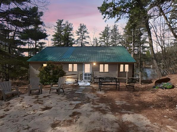 61 E Danforth Road, Freedom, NH 03836