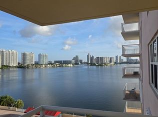 251 174th St #9, Sunny Isles, FL 33160