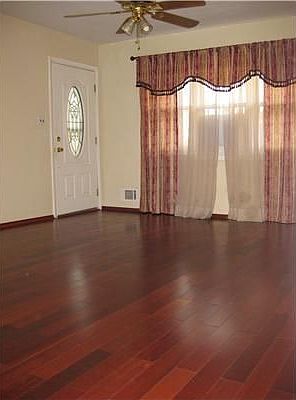 2nd image of 4 Haven Rd