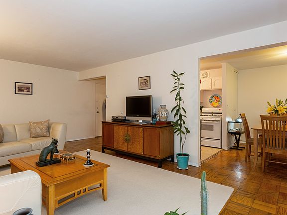5th image of 420 Shore Rd APT 3K