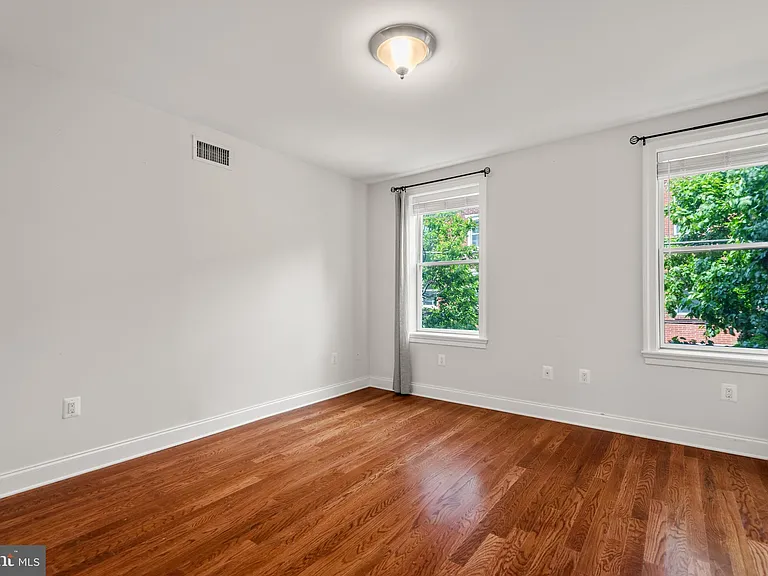 751 S Marvine St — Photo 23
