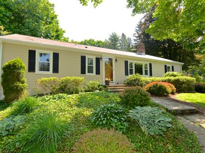 10 Cherry Ln, Brookfield, CT, 06804