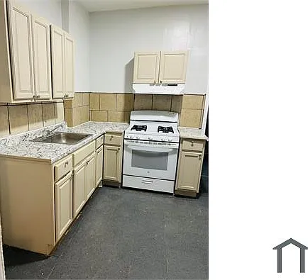 2513 N Bouvier St — Photo 1