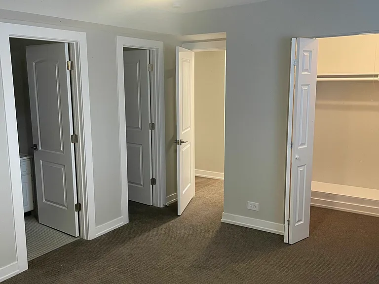 1146 W. Morse Ave — Photo 12