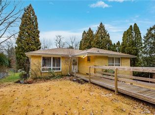 167 Sherwood Dr, Verona, PA 15147