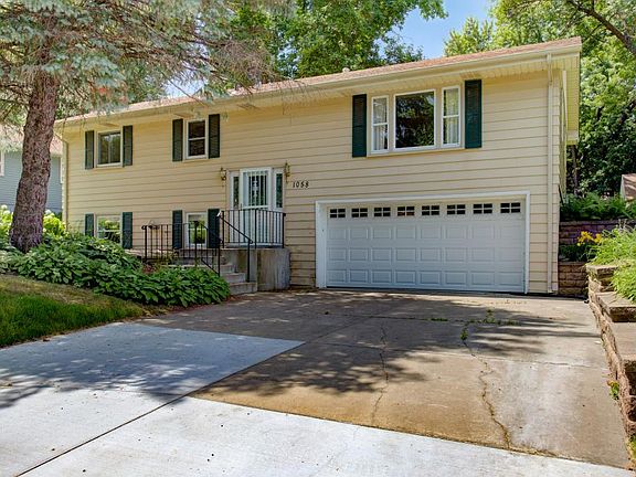 3rd image of 1058 Pike Lake Dr